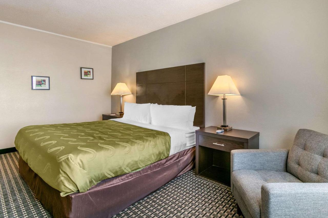 King Room - Non-Smoking at Quality Inn Rawlins I-80