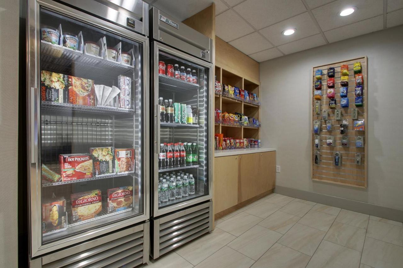 | Holiday Inn Express Hotel & Suites Middleboro Raynham, an IHG Hotel