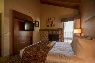 Room #26754813 at Best Western The Inn & Suites Pacific Grove