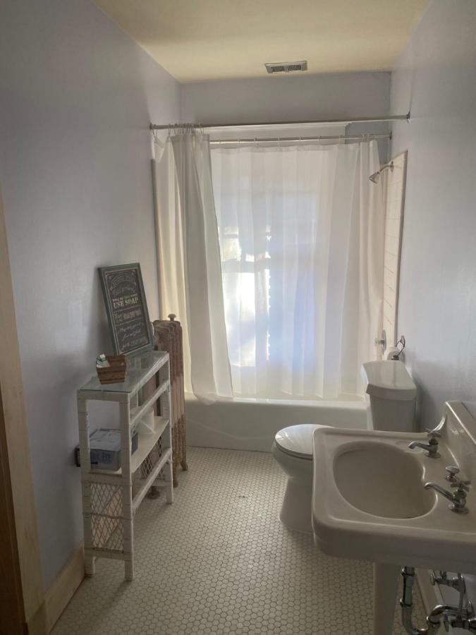  | The Rogers House Inn Bed and Breakfast