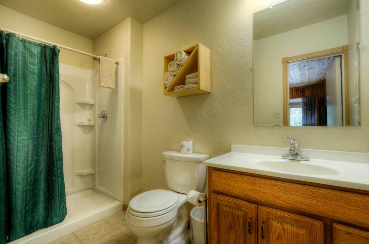 | Powder House Lodge
