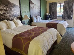 Room #7499012 at Mission Inn San Luis Obispo