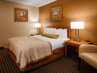 Room #48374028 at Best Western The Oasis at Joplin