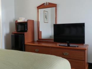 Room #202134014 at Best Western Liberty Inn