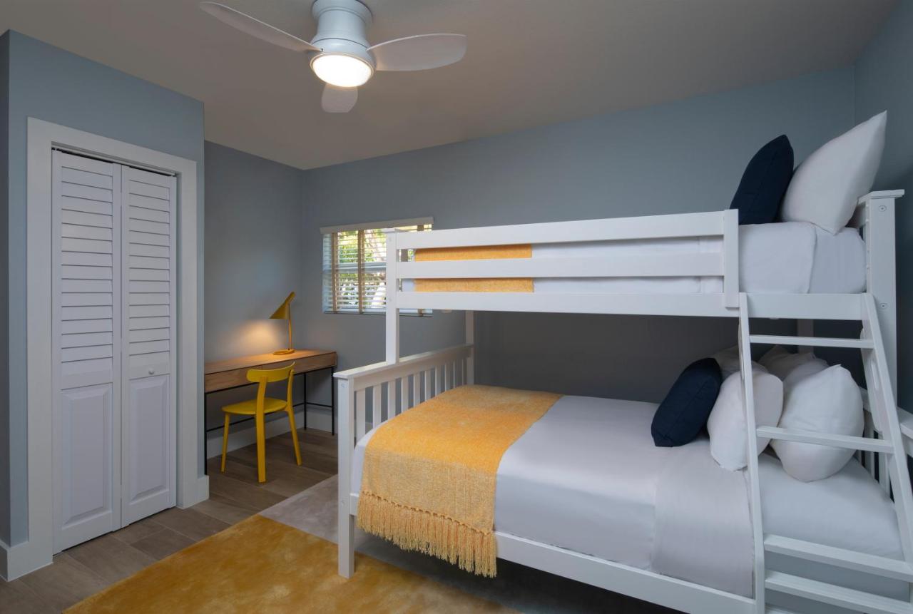Six-Bedroom House at La Siesta Resort & Villas