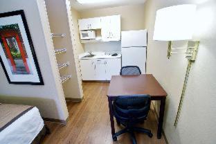 Room #51880813 at Extended Stay America Select Suites Phoenix Scottsdale North