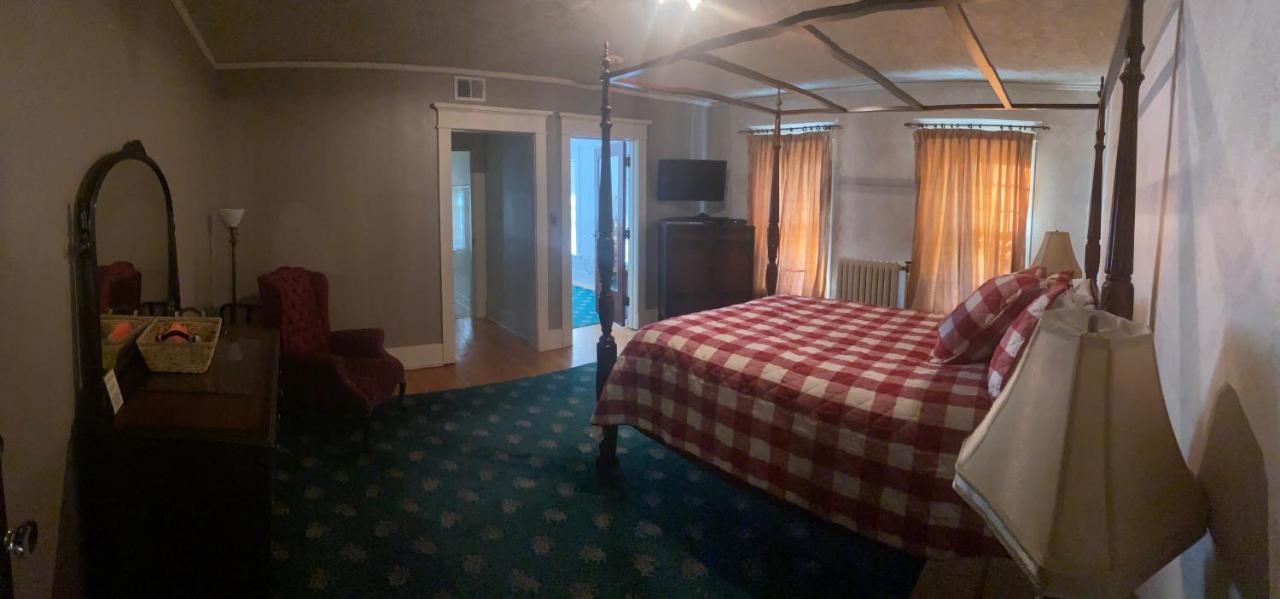  | The Rogers House Inn Bed and Breakfast