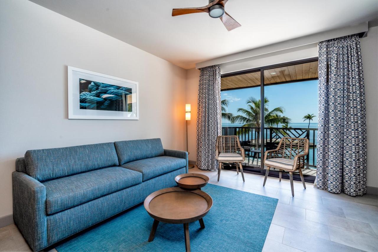 Deluxe King Suite at Chesapeake Beach Resort