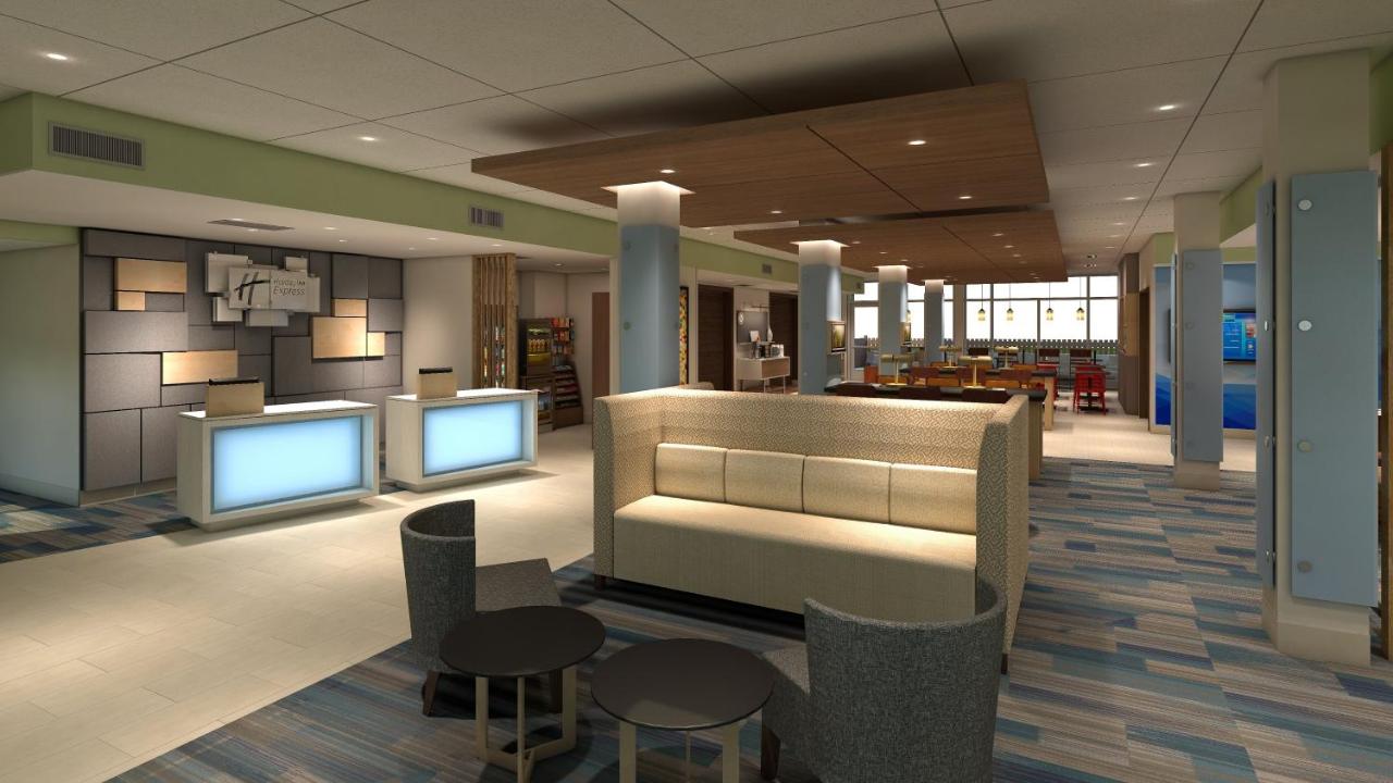 | Holiday Inn Express & Suites - San Jose Airport, an IHG Hotel