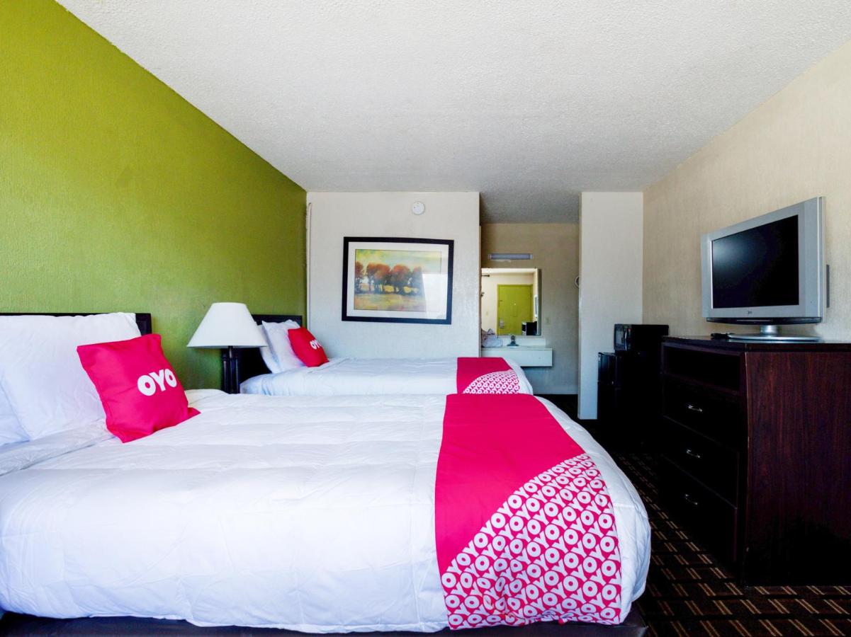  | OYO Hotel Pensacola I-10 & Hwy 29