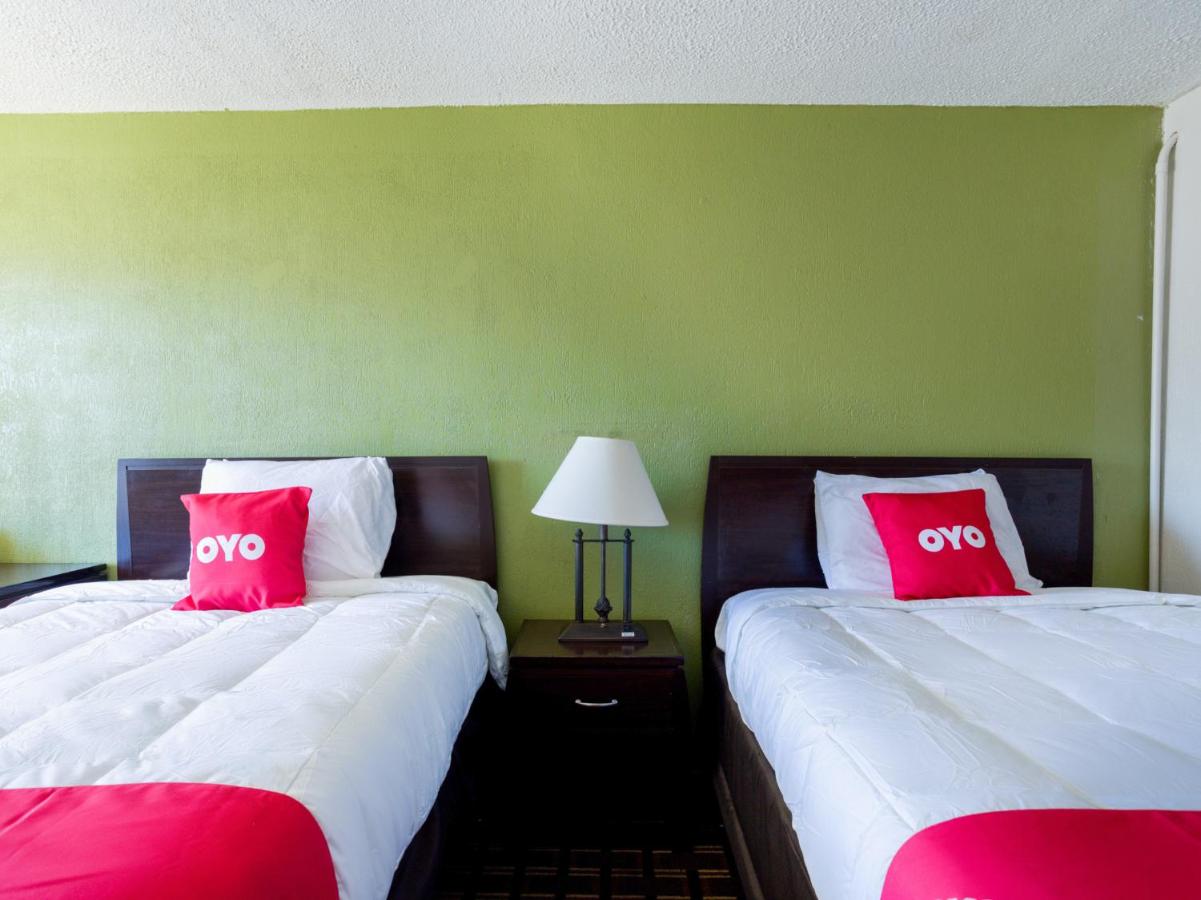  | OYO Hotel Pensacola I-10 & Hwy 29