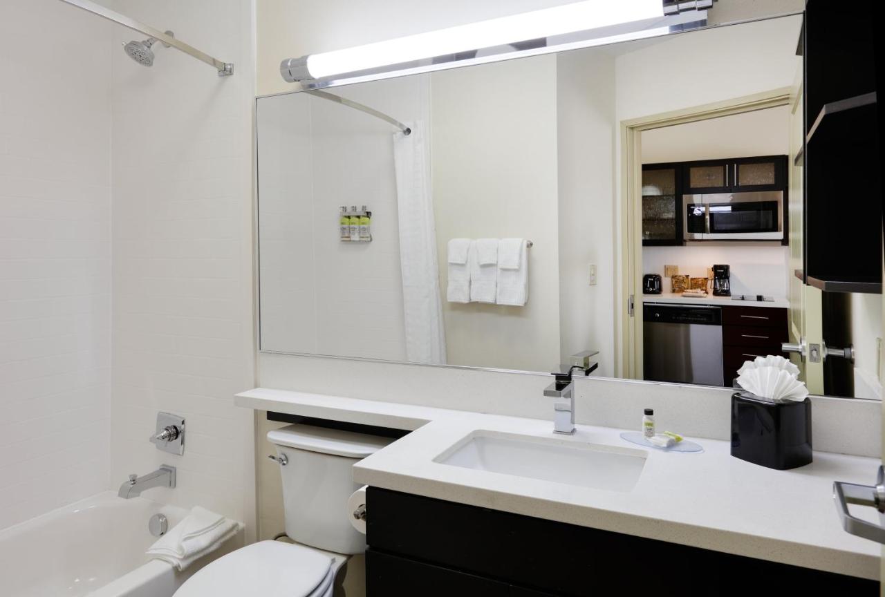 Studio Queen Suite - Communication Accessible at Candlewood Suites Dallas NW - Farmers Branch, an IHG Hotel