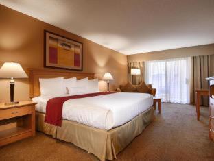 Room #31054117 at Best Western Plus Palm Desert Resort