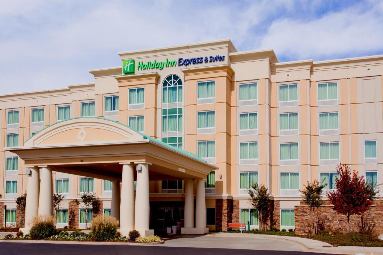  | Holiday Inn Express Hotel & Suites Jackson NE