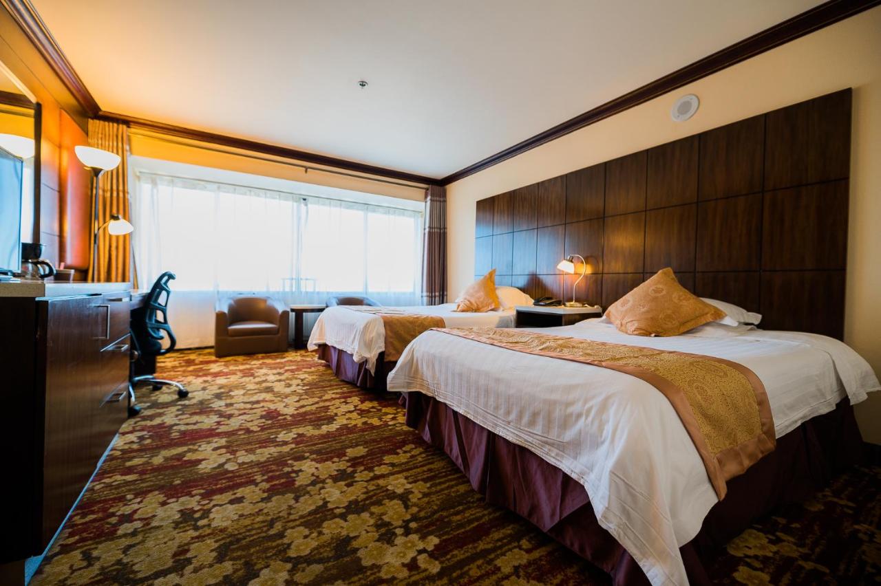 Business Two Double Bed Room at LA Crystal Hotel - Los Angeles Area