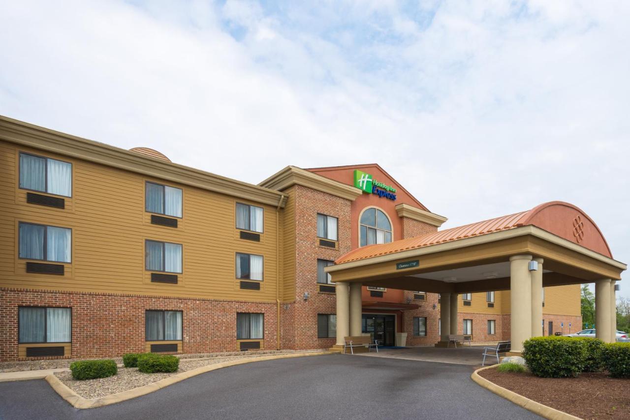 | Holiday Inn Express Charles Town, an IHG Hotel