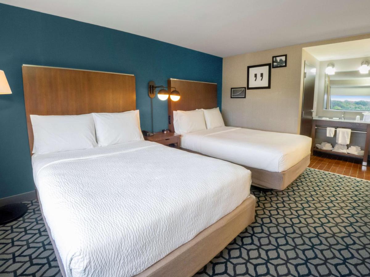 | Niagara Riverside Resort, BW Premier Collection