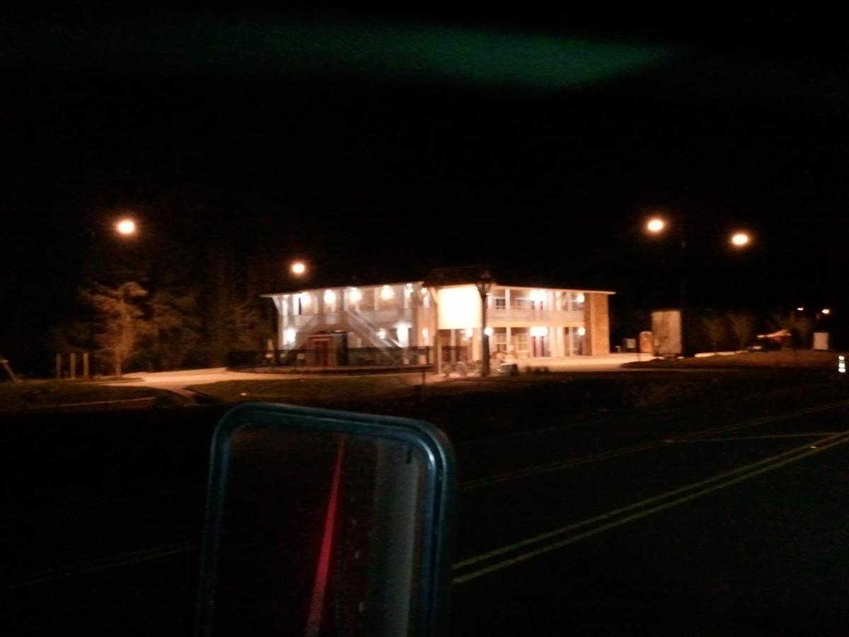  | Topsail Shores Inn