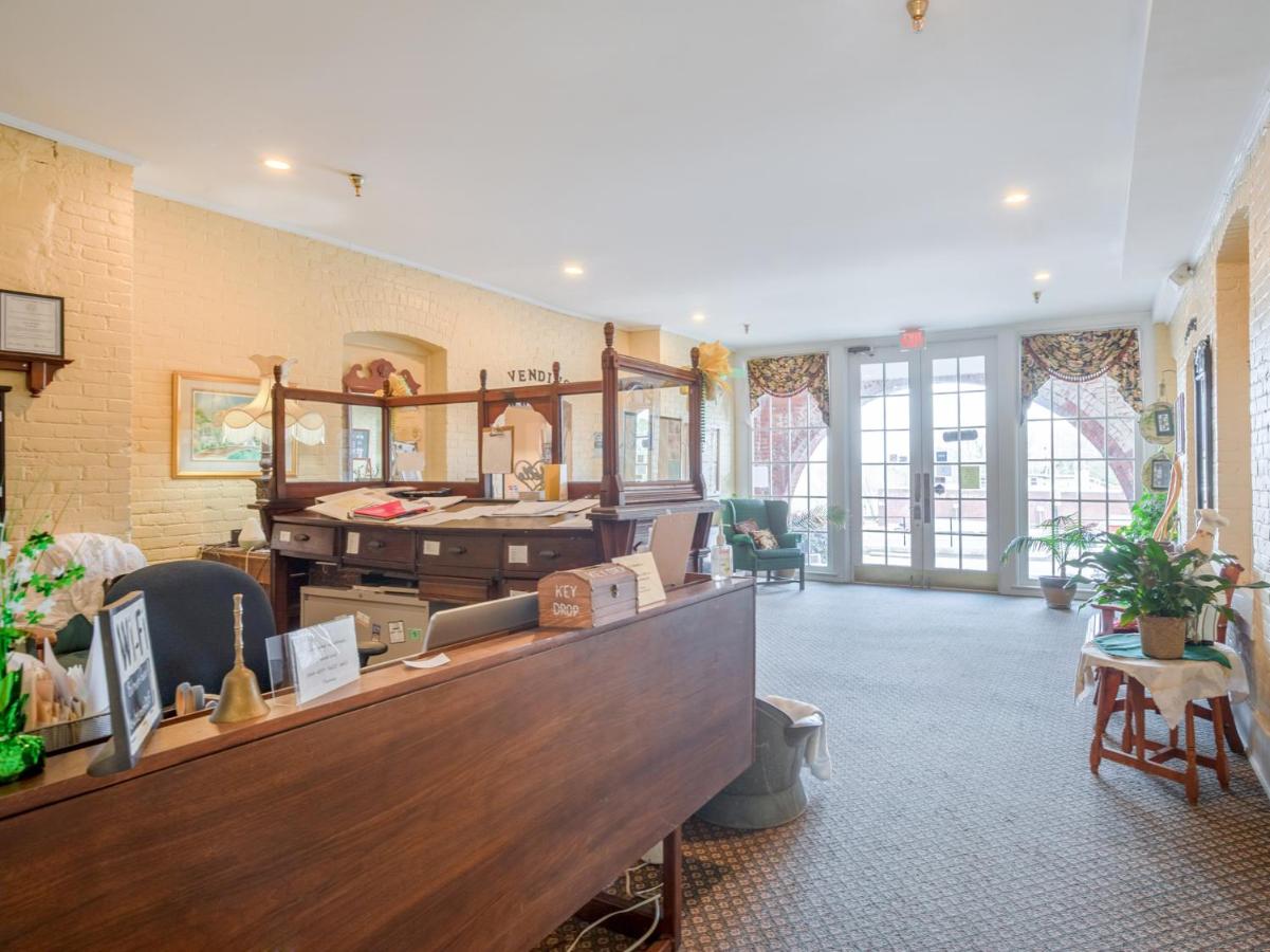 | The Belmont Inn by OYO