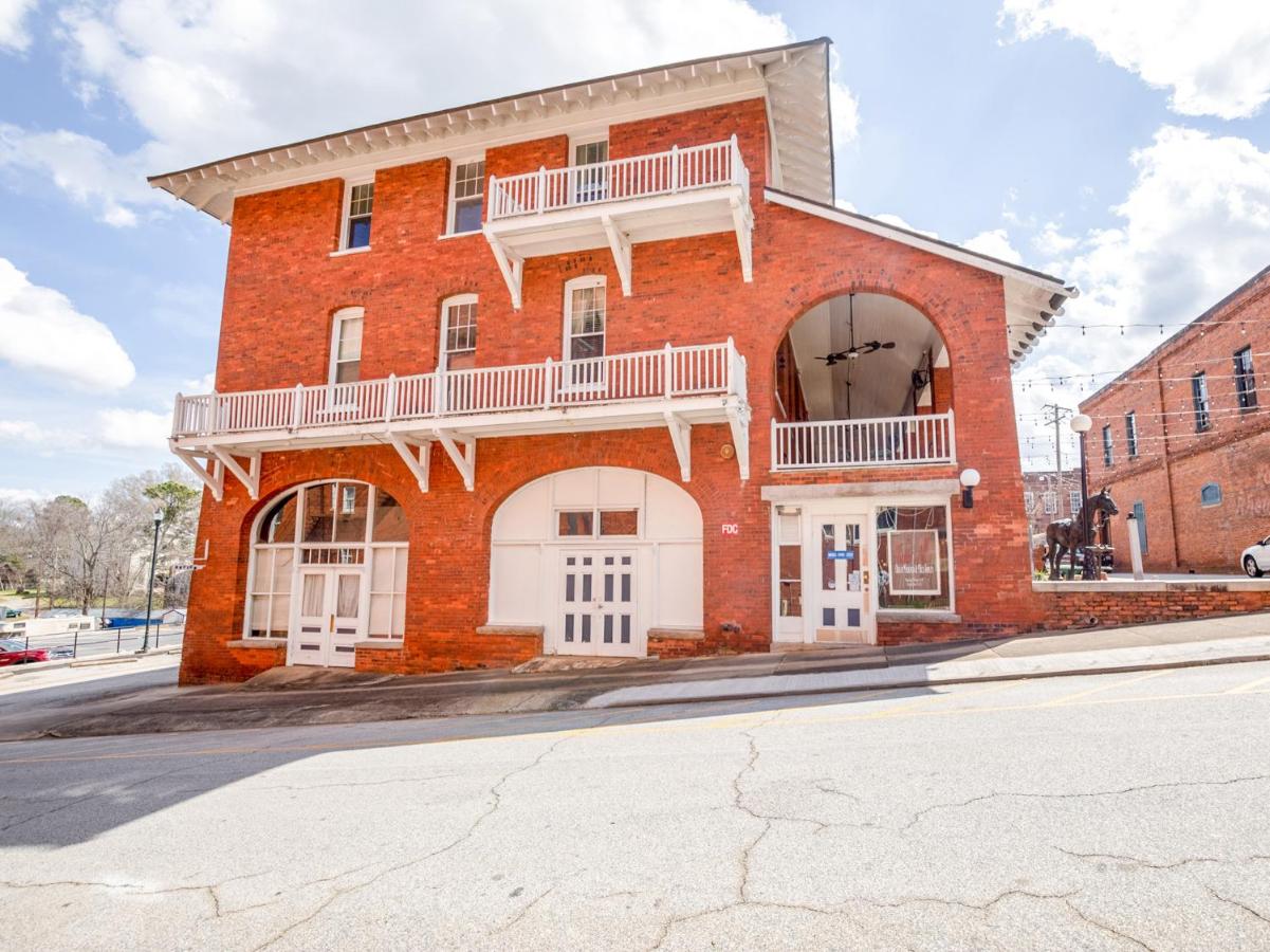 | The Belmont Inn by OYO
