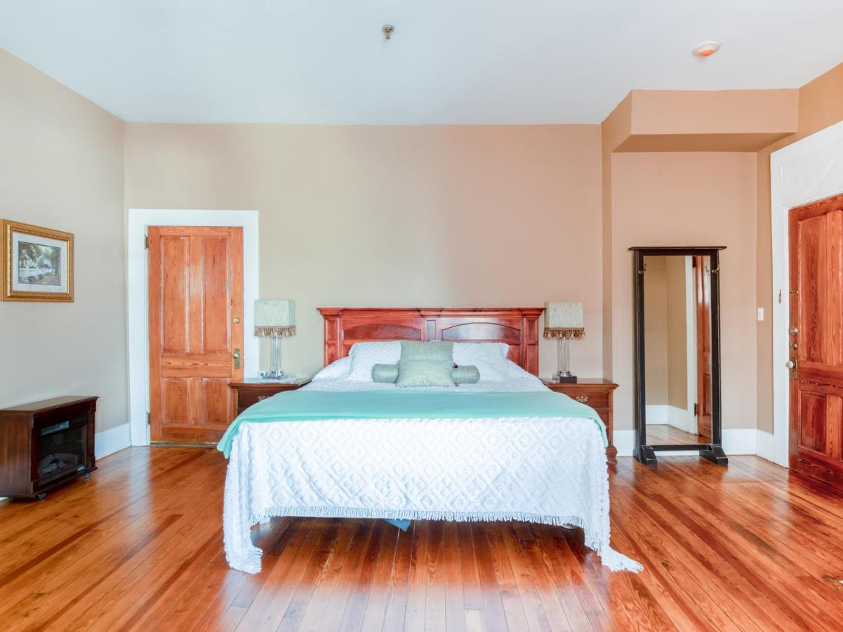 | The Belmont Inn by OYO