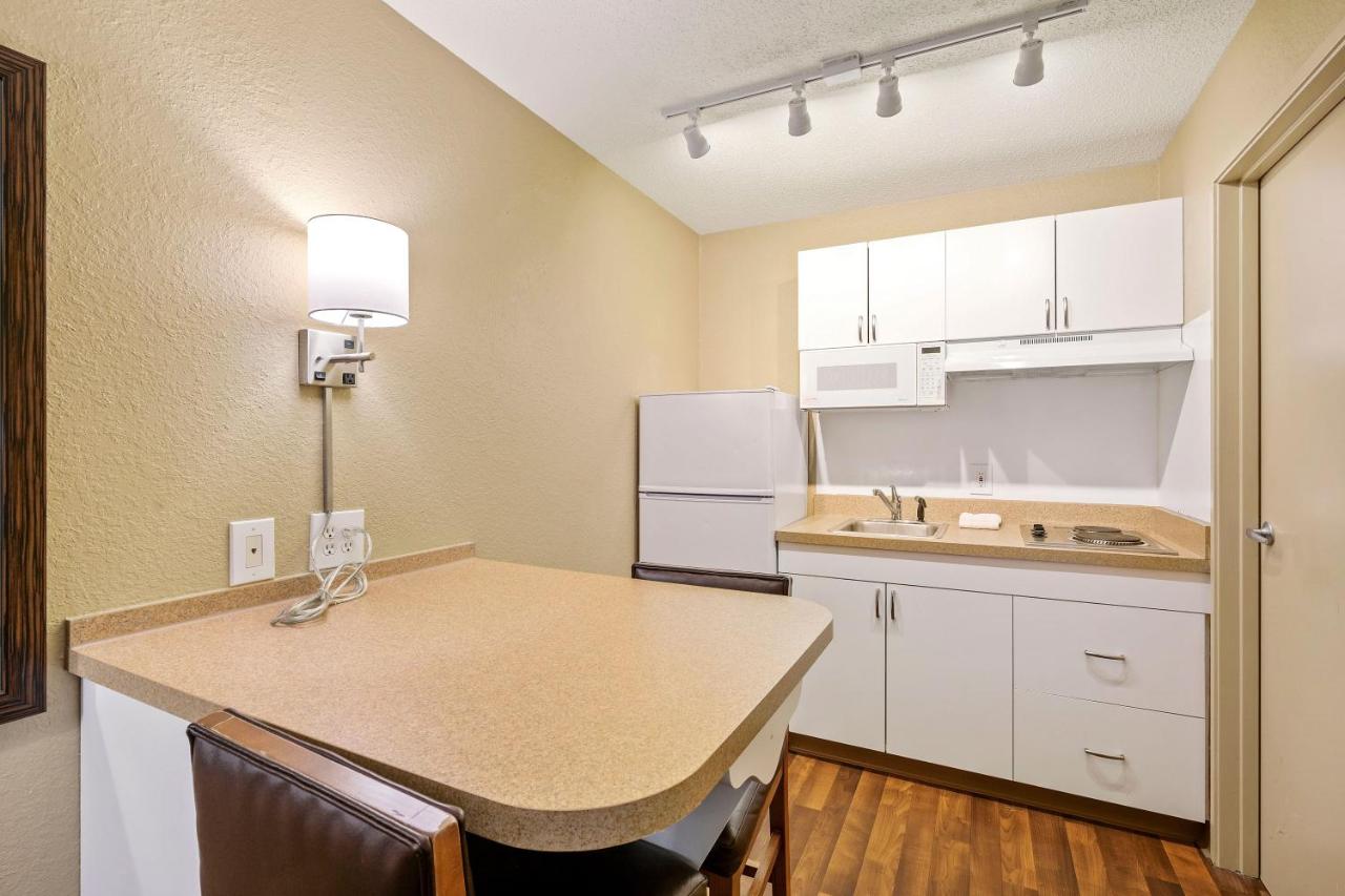 | Extended Stay America Suites - Washington, DC - Falls Church - Merrifield