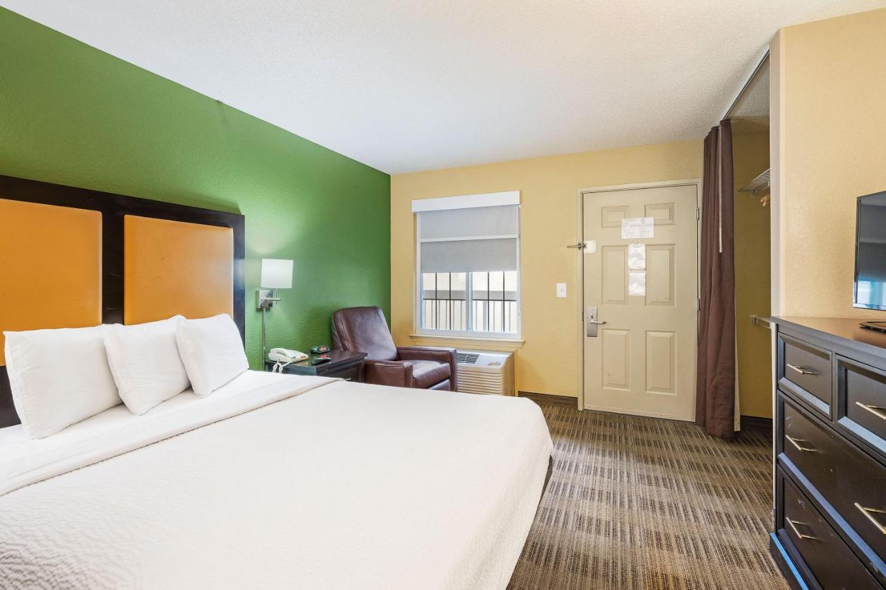 | Extended Stay America Suites - Washington, DC - Falls Church - Merrifield