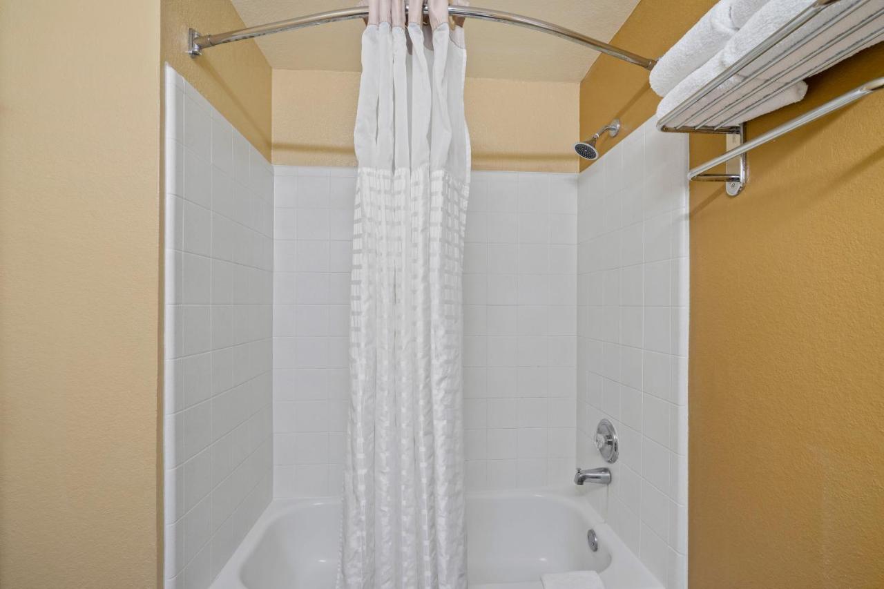 | Extended Stay America Suites - Washington, DC - Falls Church - Merrifield