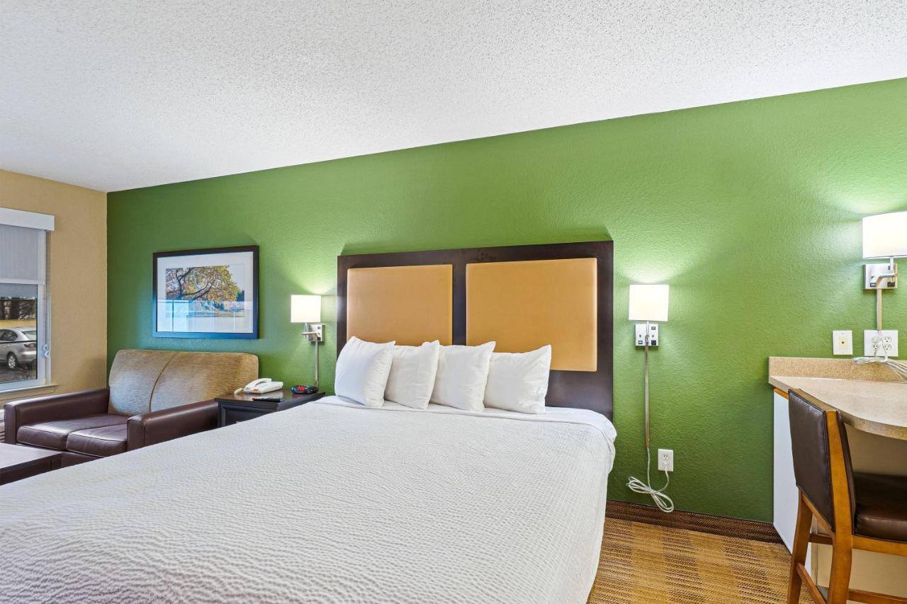 | Extended Stay America Suites - Washington, DC - Falls Church - Merrifield