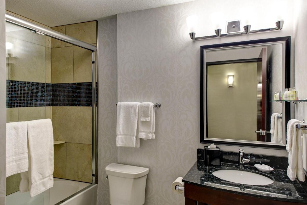 Queen Room at The Hotel By Gold Dust