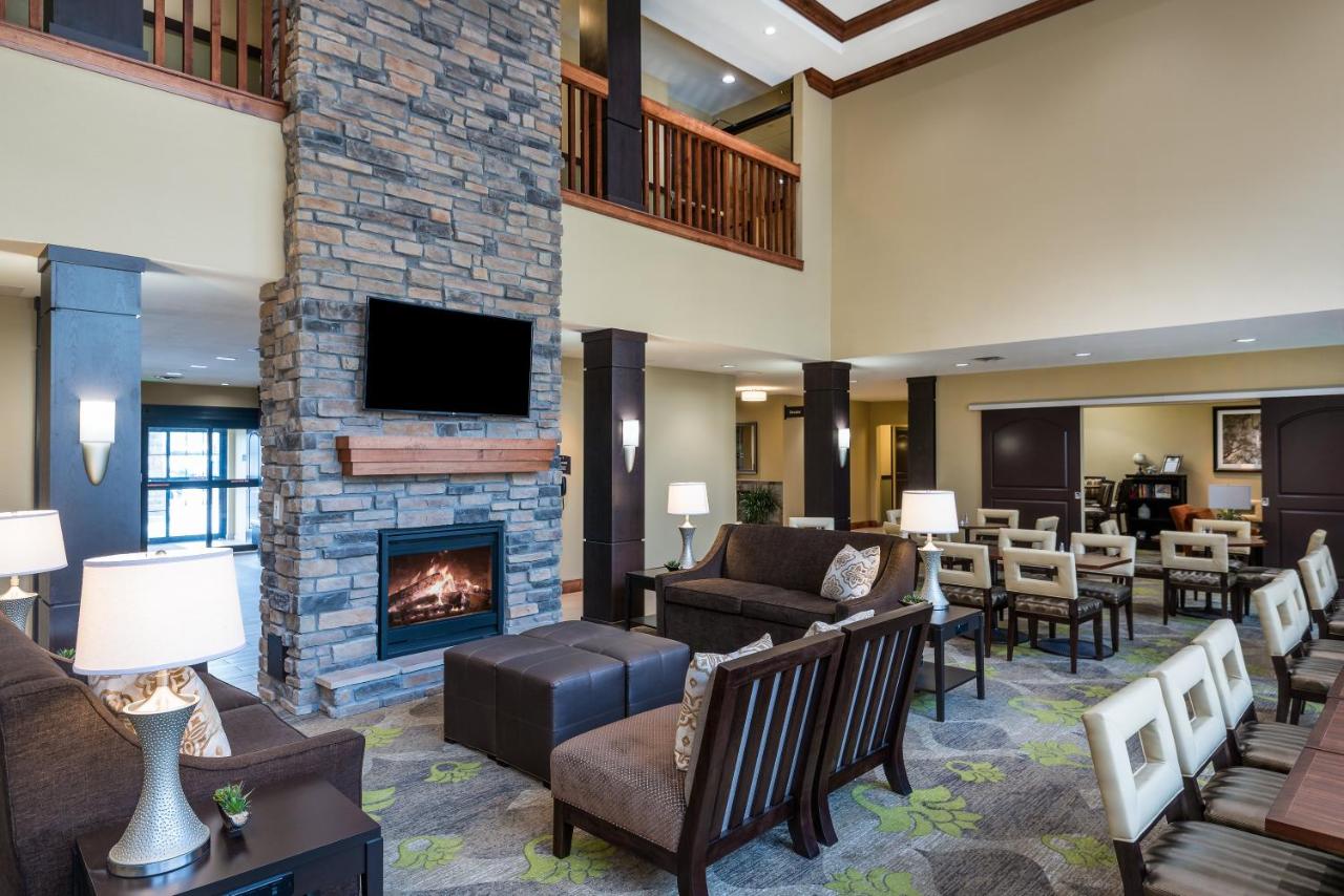  | Staybridge Suites Eau Claire - Altoona, an IHG Hotel