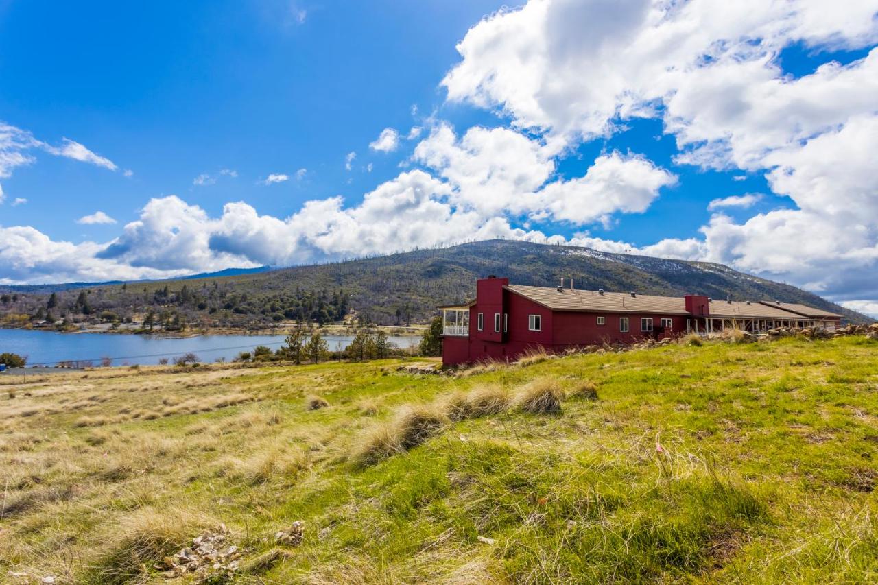 | Quiet Mind Mountain Lodge, Retreat & Spa