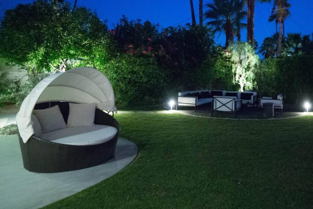 | Villa Douglas House!