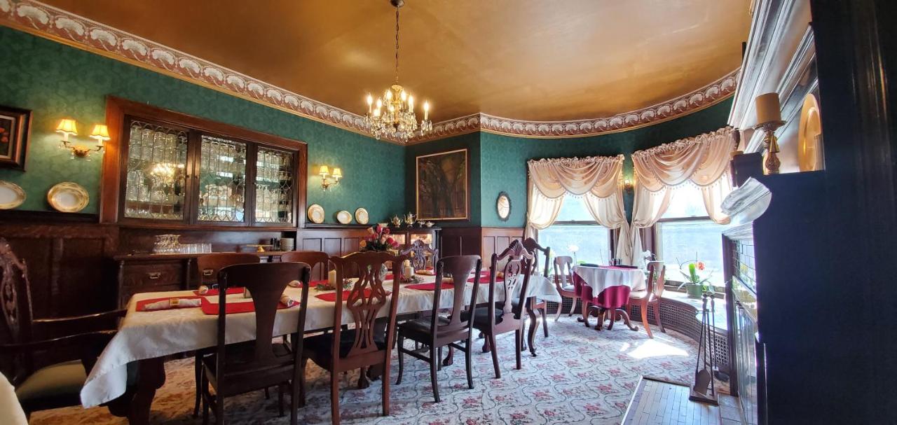 | Saravilla Bed & Breakfast
