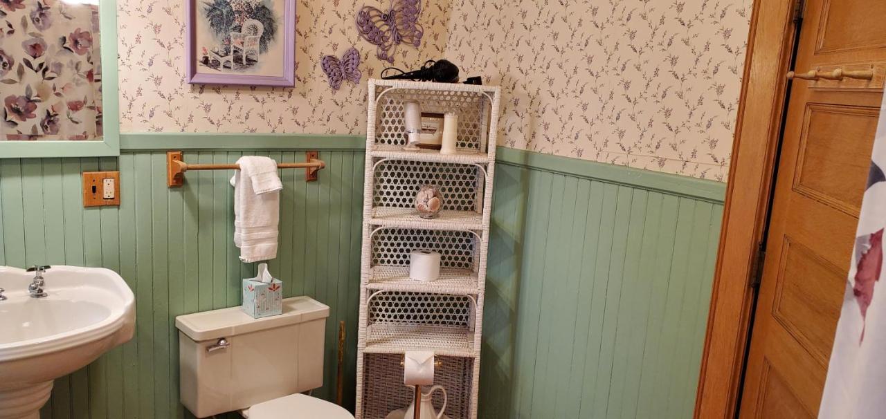  | Saravilla Bed & Breakfast