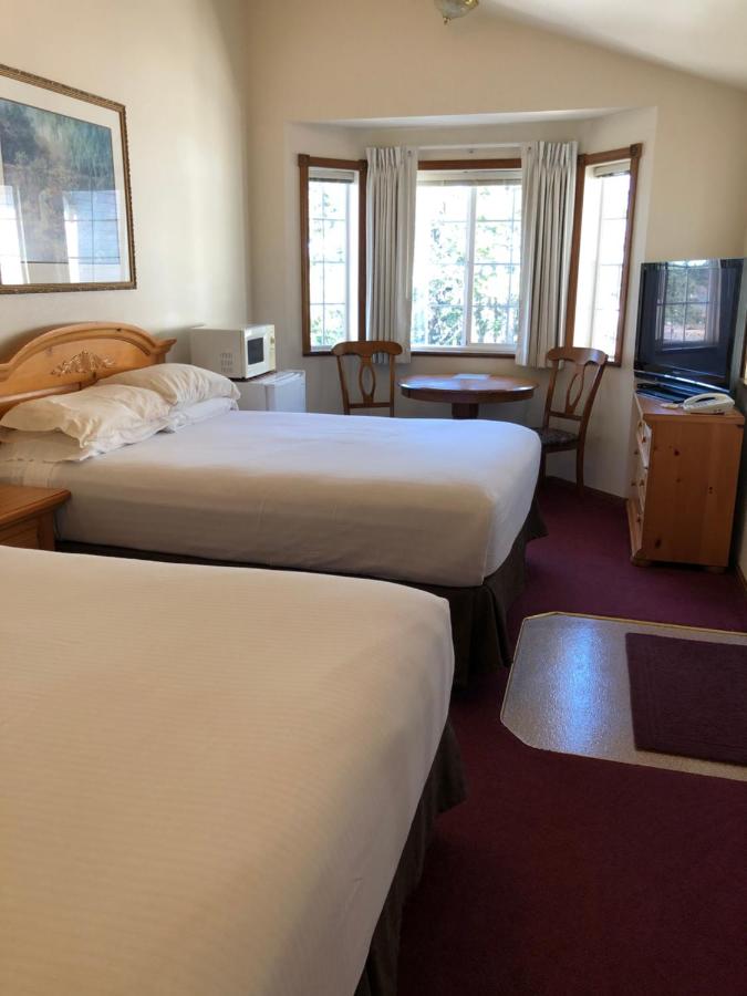 | The Landmark Inn