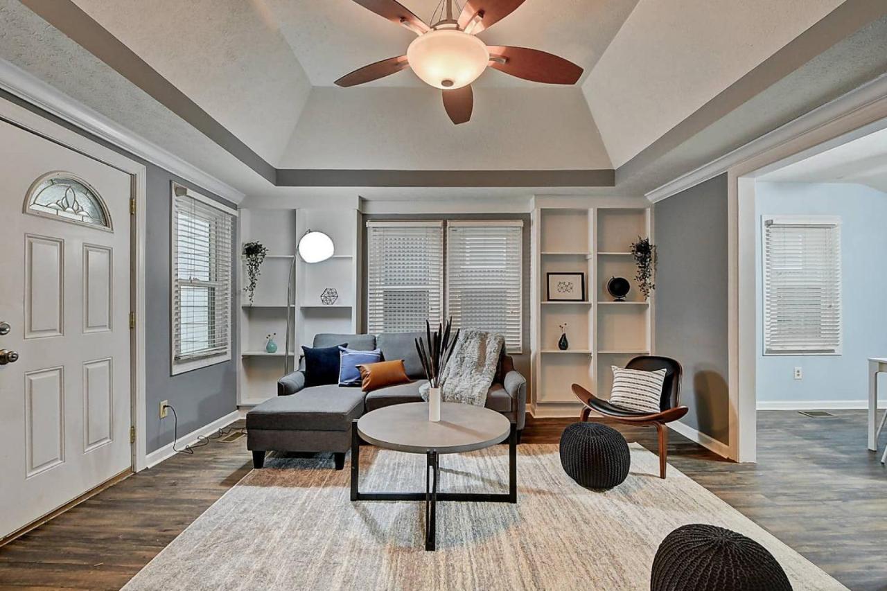 | 1433 Fletcher Ave,Indianapolis