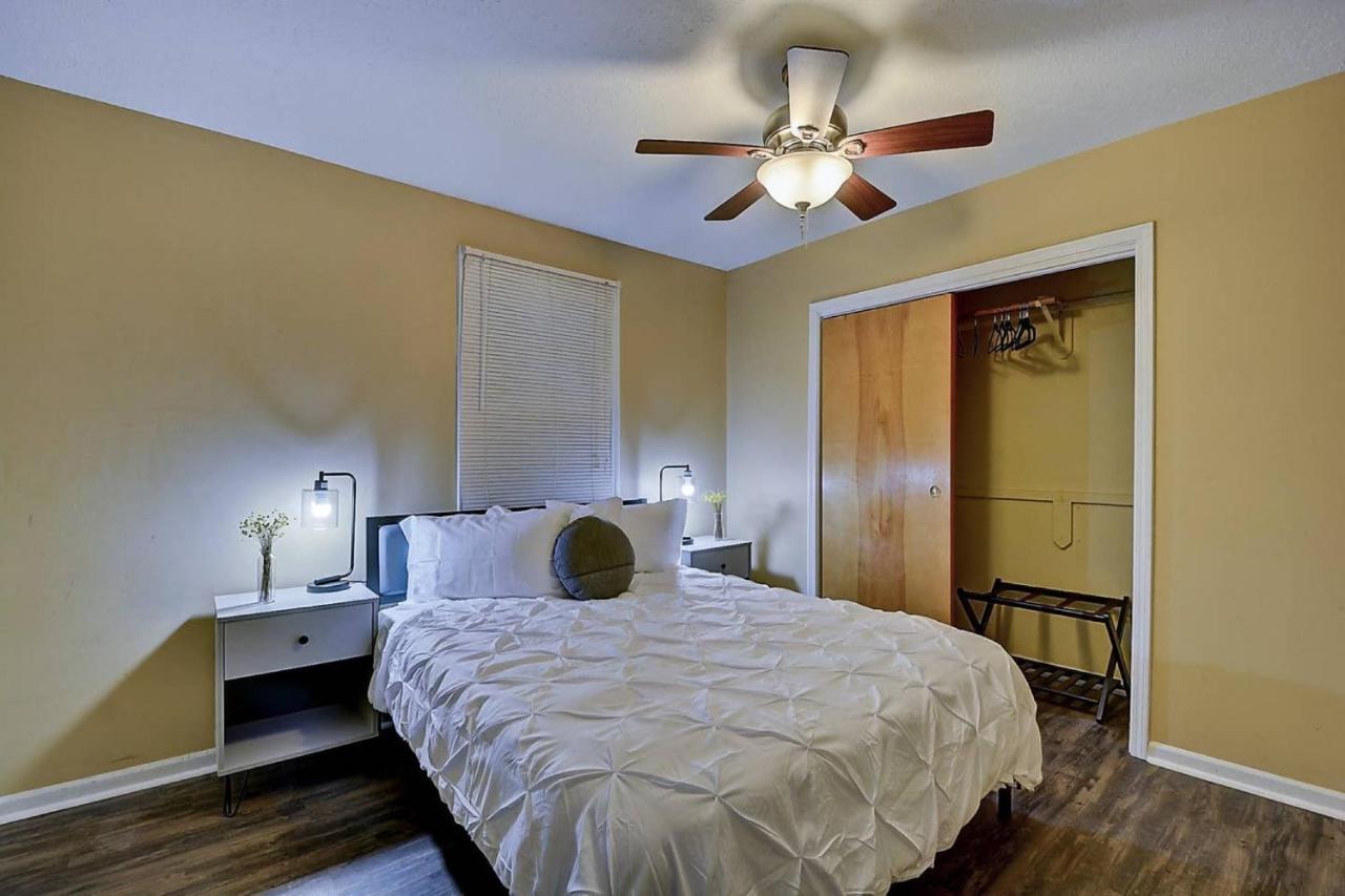 | 1433 Fletcher Ave,Indianapolis