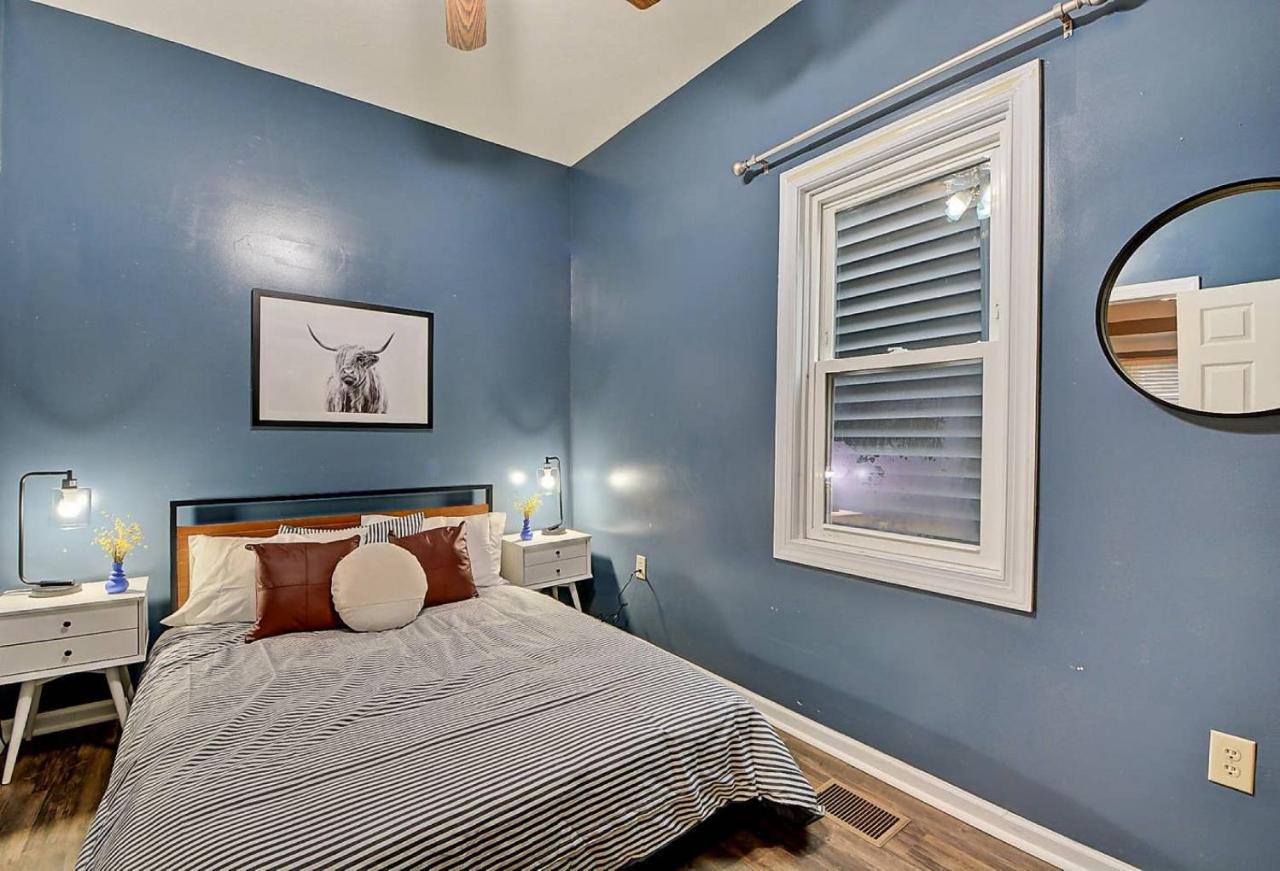 | 1433 Fletcher Ave,Indianapolis