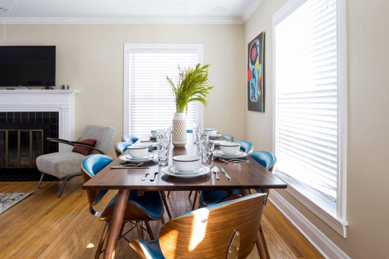 | 2203 Brighton Drive, Louisville