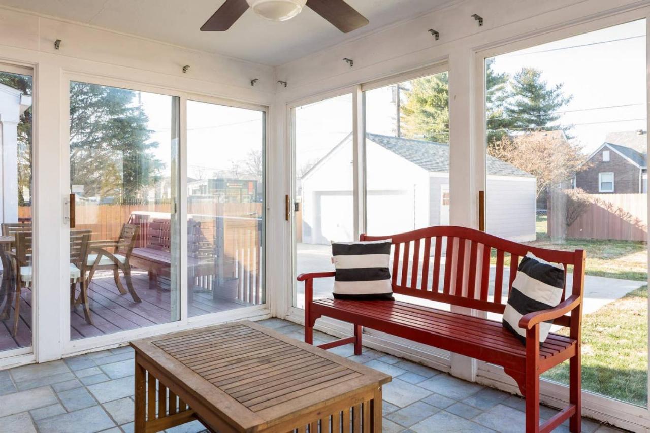 | 2203 Brighton Drive, Louisville