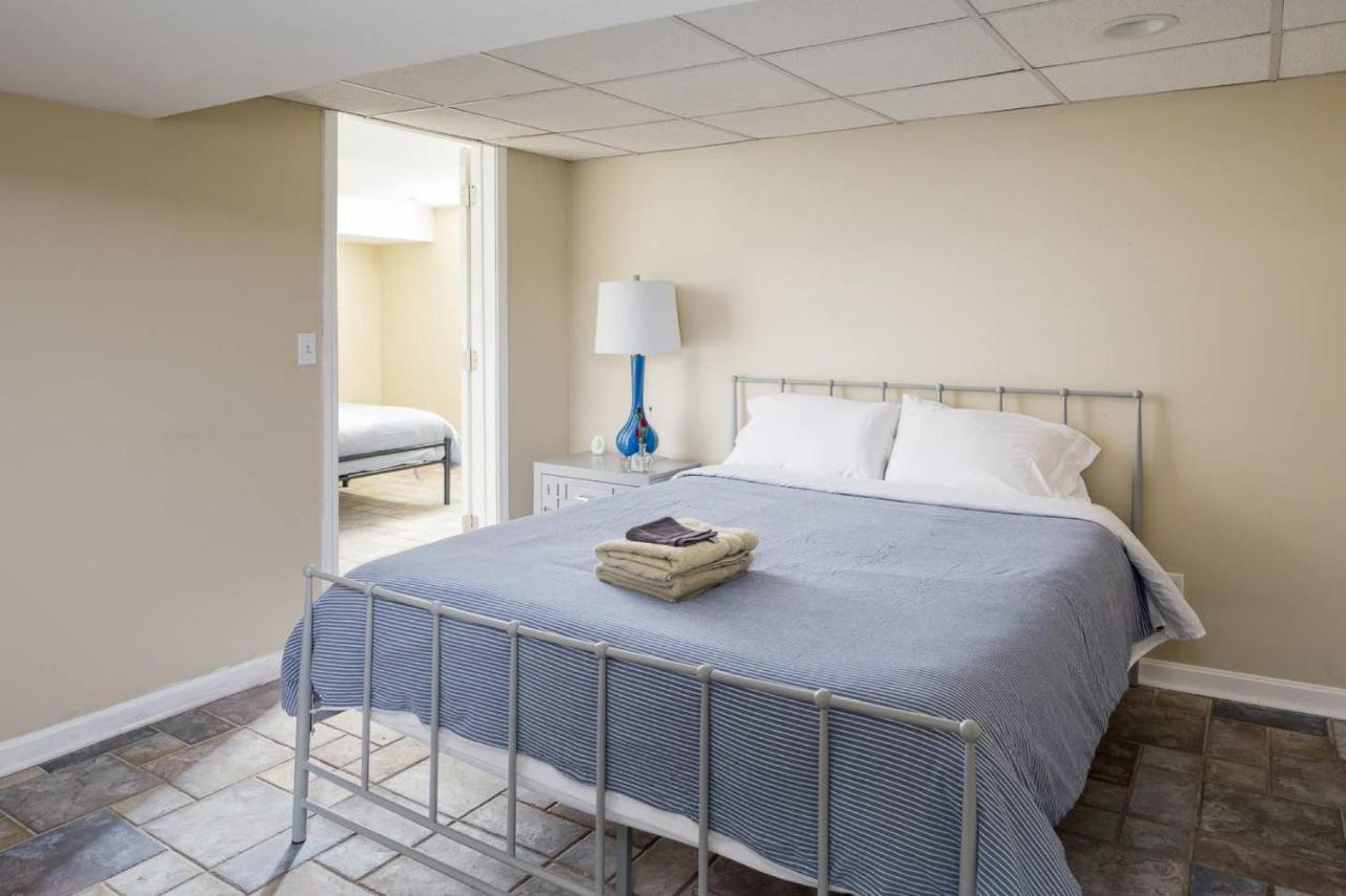 | 2203 Brighton Drive, Louisville