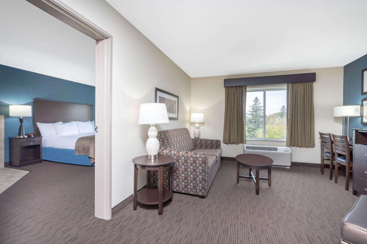 One-Bedroom Superior King Suite with Sofa Bed - Non-Smoking at AmericInn by Wyndham Windom