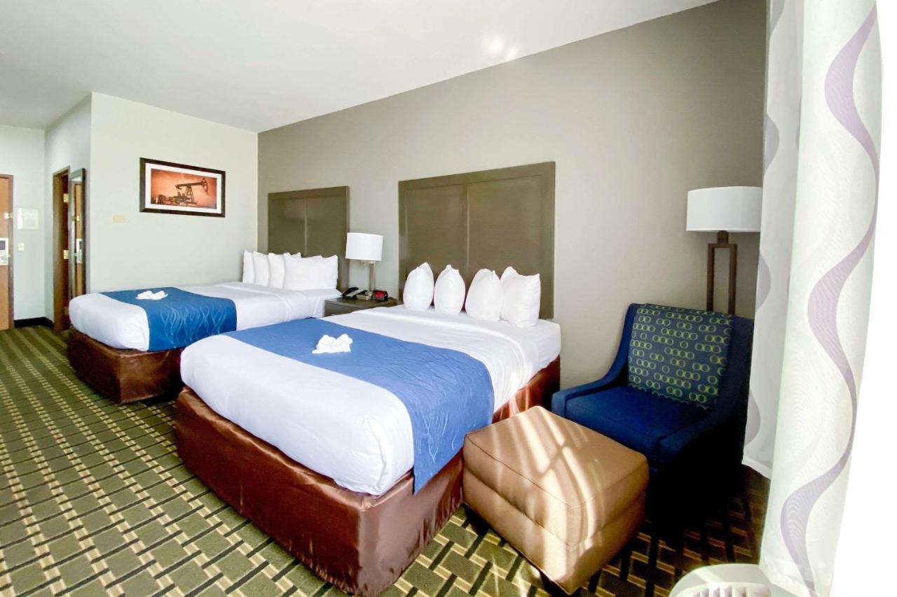 Queen Room with Two Queen Beds - Non-Smoking at Comfort Inn Owasso - Tulsa