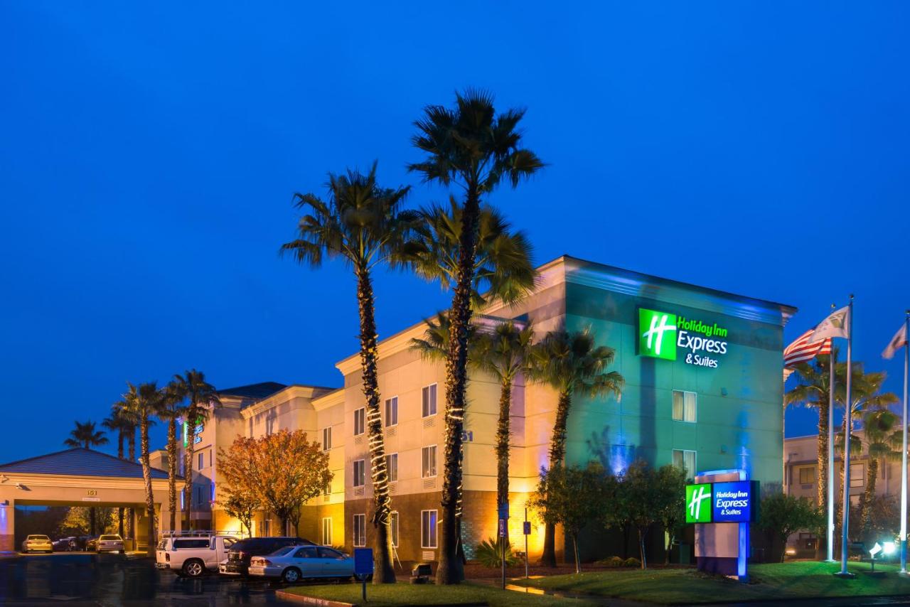 | Holiday Inn Express Hotel & Suites Vacaville, an IHG Hotel