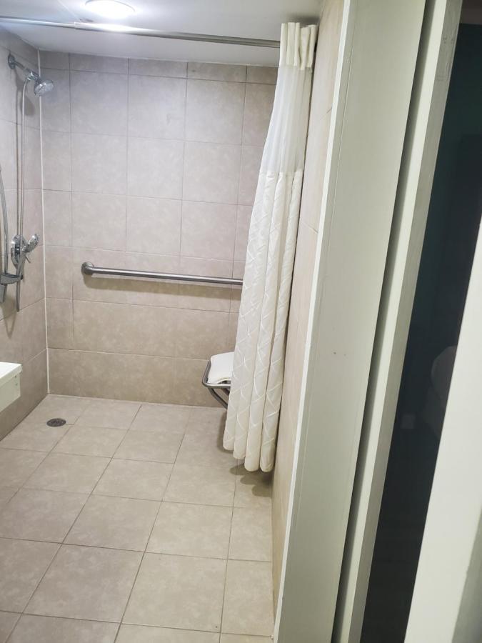  | Deerfield Inn & Suites