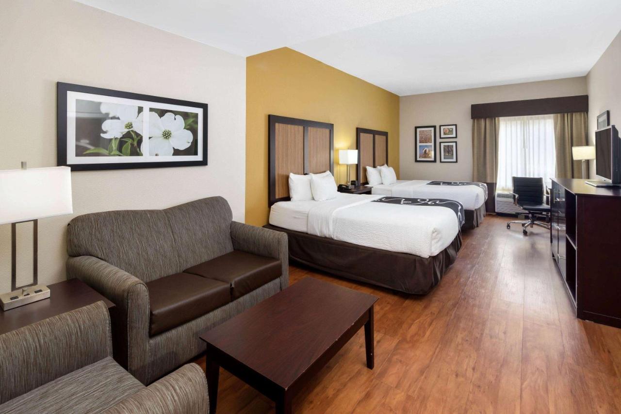 Queen Room with Two Queen Beds and Mobility Accessible - Non-Smoking at La Quinta Inn & Suites by Wyndham LaGrange / I-85