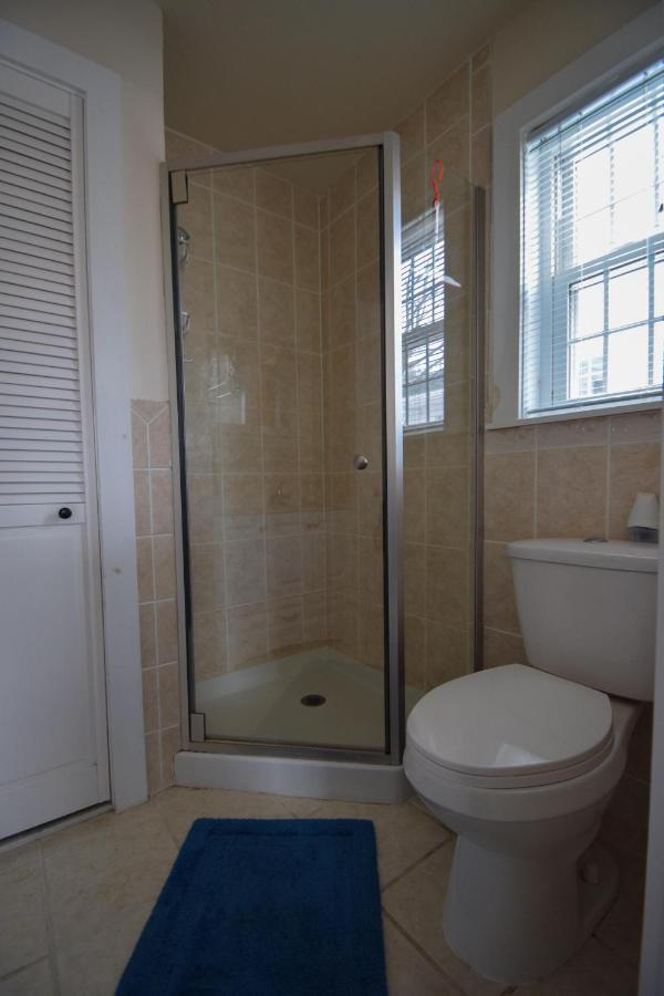 | Enfield Manor Bed&Breakfast and Vacation Rental