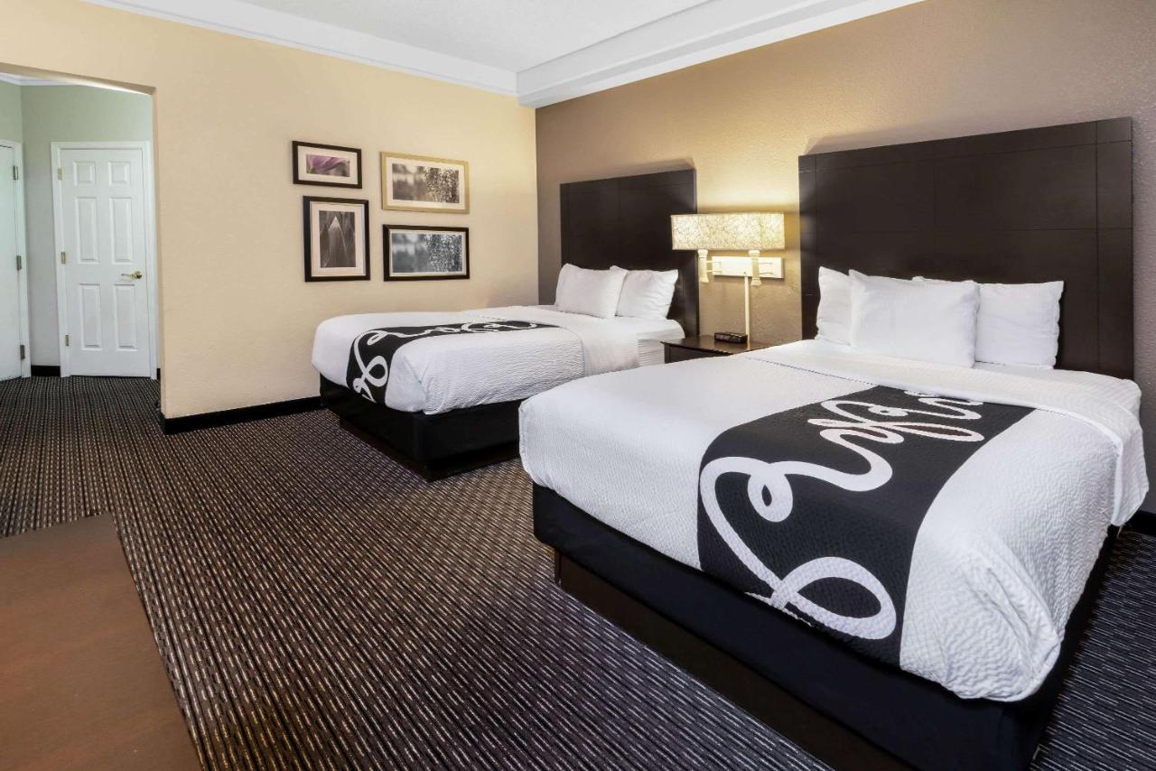 Double Room with Two Double Beds at La Quinta Inn & Suites by Wyndham Mesa Superstition Springs