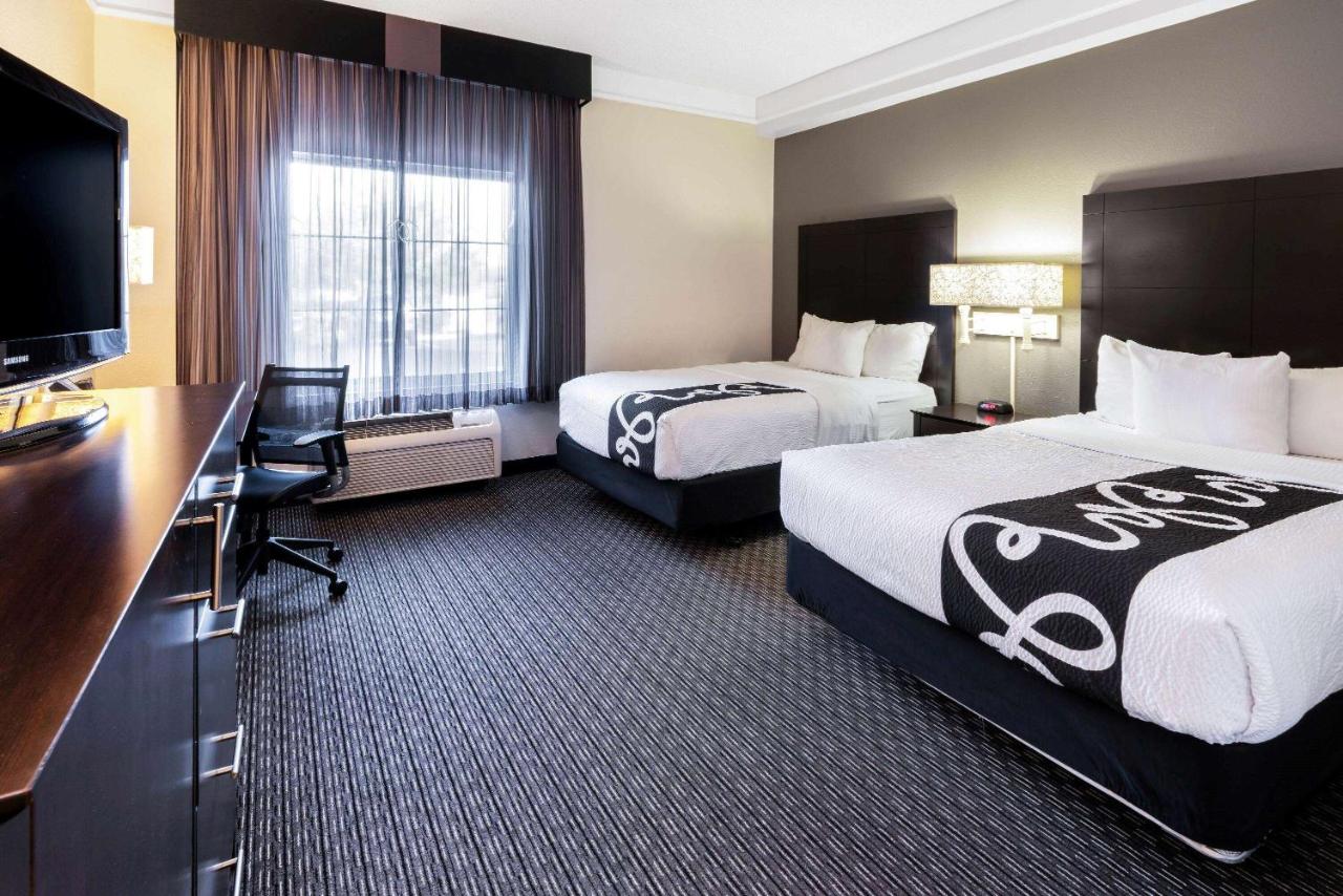 Double Room with Two Double Beds at La Quinta Inn & Suites by Wyndham Mesa Superstition Springs